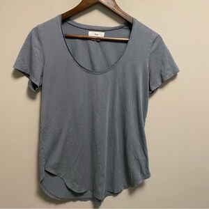 Aritzia TNA Blue Grey Short Sleeve Tee Women’s Size Small